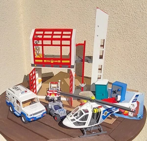 Playmobil 5361, 6874, 9371 Feuerwehrstation mit Sirene, Polizeihubschrauber etc. - Bild 1 von 14