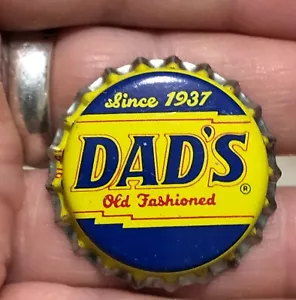 Tappi bottiglia bibita birra radice di papà anni 60 foderati in plastica vintage set di 10 NOS - Foto 1 di 2