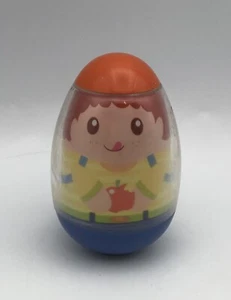 Hasbro Playskool Weeble Wobble 2009 Brown Hair Boy con figura de manzana niño #13 - Imagen 1 de 4