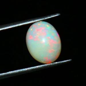 OPAL Fuego Etíope Ovalado Cabujón Piedra Preciosa Natural Suelta Tamaño 12X9X6 mm 3,30 Cts - Imagen 1 de 3