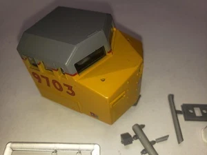 C44-9W CAB LENSES,DETAILS HO Athearn Blue Box 4910 C44-9W Union Pacific #9703 - Picture 1 of 13