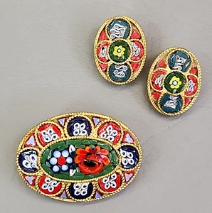 Vintage Mosaic Brooch Clip Earrings Lot Multicolor Glass Flowers Oval Gold Tone - Picture 1 of 18