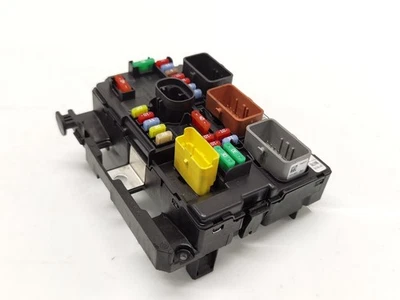 9667199780 CAJA RELES / FUSIBLES / 2599751 PARA CITROËN C3 PICASSO SH_ 1.4 VTI - Immagine 1 di 4