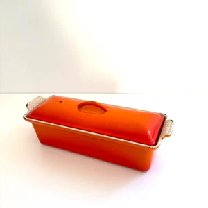 Terrina de hierro fundido esmaltada naranja volcánica vintage Le Creuset 28 cm, con tapa - Imagen 1 de 11
