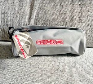 Astuccio portamatite Quiksilver grigio rosso ricamo cilindro Y2K Quicksilver borsa scuola - Foto 1 di 15
