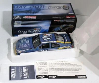 2011 Action Racing 1:24 5 INDUCTEES #11 NHOF Class of 2011 Fusion 1 of 694 Flash - Image 1 of 4