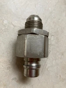 Snap-Tite SVHN-8-316 Hydraulic Quick Connect Hose Coupling, Stainless Steel - Picture 1 of 4