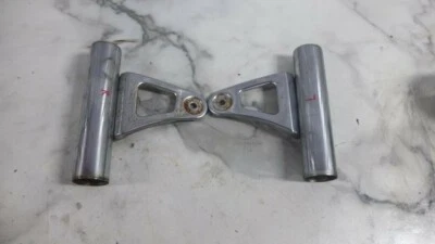 85 Kawasaki ZN1100 ZN 1100 LTD HORQUILLA DELANTERA SOPORTES OREJAS  Foto 1 de 4