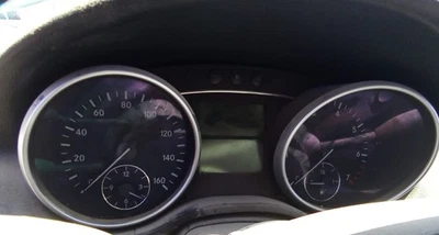 2006-2007 ML Class OE Speedometer Gauge Cluster 145K Miles Mercedes-Benz - Изображение 1 из 4