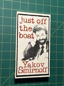 Just Off The Boat - Yakov Smirnoff (VHS) - Foto 1 di 4