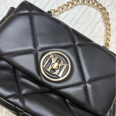 Badgley Mischka Studio Black Quilted Crossbody Shoulder Bag Gold Chain Logo - Image 1 of 4