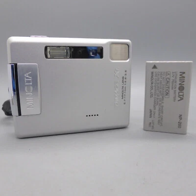 Minolta Dimage Xt 3.2MP Compact Digital Camera Silver Tested - Image 1 of 4