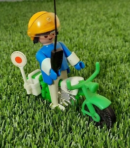 Playmobil 3572 Polizei Motorrad & Polizist bespielt - vintage  - Bild 1 von 11