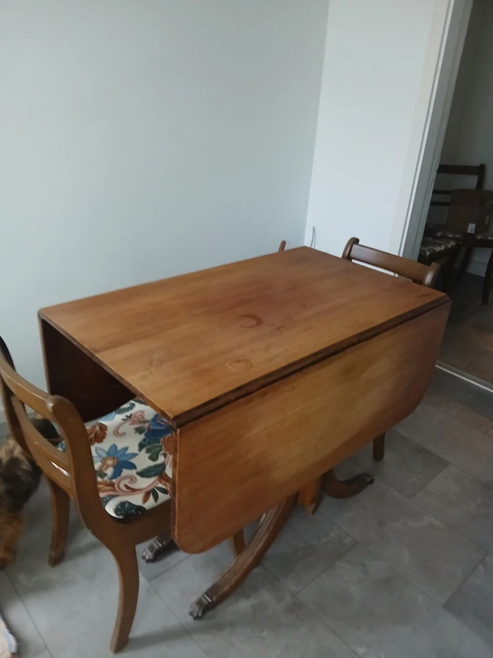 Duncan Phyfe Mahogany Circa 1930s Dining Table Vintage  - Image 1 of 4