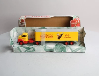 Coca-Cola 27223 1:43 1950 Coca-Cola Cab & Trailer Bank - Image 1 of 4