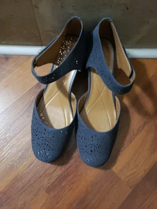 Easy Sprit Navy Cindie Pump Women's Size 12 W Pre-owned - Picture 1 of 5