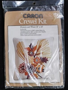 1977 Caron Crewel Pillow Cover Kit Flowers And Wheat # 6327 14" x 14" - SEALED - Picture 1 of 2