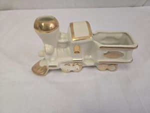 1940's gold trimmed white  Pottery locomotive by Fredericksburg art pottery - Picture 1 of 6
