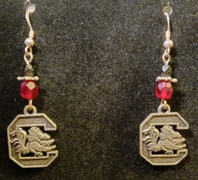 South Carolina Gamecocks Football Team Dangle Beaded Earrings Pewter  Red/Black  - Image 1 of 4