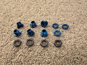 Associated 17mm Aluminum Wheel Hubs / Serrated Wheel Nuts - Blue/Gray - Picture 1 of 8
