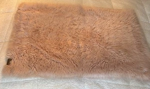 UGG Aussie Decorative Rectangular Rug 29” X 42” Soft PINK UGG Brand - Picture 1 of 6