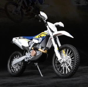 Modelo de bicicleta deportiva Maisto 1:12 Husqvarna FE 501 motocicleta de metal fundido a presión - Imagen 1 de 9