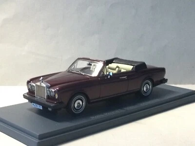 NEO 1:43 Rolls-Royce Corniche Convertible 1971-77 Dark Red Modell Nr: NEO44193 - Immagine 1 di 4