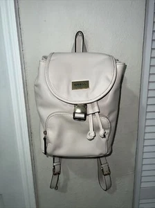 guess backpack - Picture 1 of 7