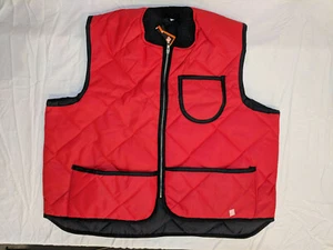 Nuevo con etiquetas Du Pont Hollofil Dacron Lleno de poliéster Caza Aislado Chaleco Rojo XX Grande - Imagen 1 de 12