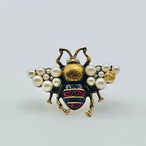 New Gucci Aged Gold Bee Motif Ring with Crystals and Pearls M 493991 8069