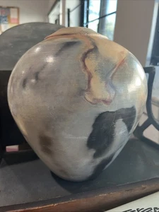 Handmade Vase Sagger Fired Burnished Vase Art Pottery Pastel Artist Signed 8” - Picture 1 of 12