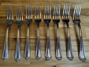 Reed & Barton ROSELAND Stainless Korea Flatware 8 Dinner Forks Good Used Conditi - Picture 1 of 5