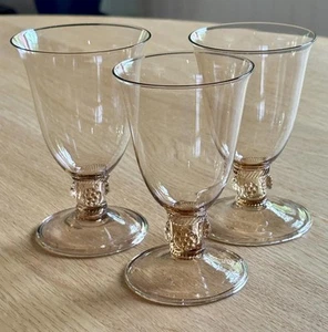 Set of 3 Rare Juliska Brown Gabriella Wine Glasses 5" Embossed All Excellent - Picture 1 of 4