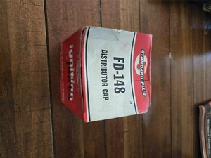 Tapa de distribuidor Standard Motor Products FD-148 FD148 - Imagen 1 de 3