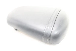 06-09 SUZUKI GSXR750 OEM REAR BACK PASSENGER TANDEM SEAT PAD SADDLE PILLION - Bild 1 von 10