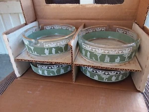 4 Vintage Unused Glass Hellenic Grecian 22K Gold Trim Ashtrays W/ Box Tobacciana - Picture 1 of 4