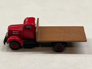 CMW Mini Metals Flatbed Delivery Truck Red Cab N-Scale Fast Shipping