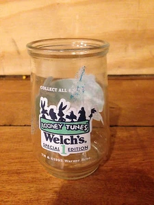 1995 WELCH JELLY LOONEY TUNES SPECIAL EDITION BASEBALL GLASS JAR 4" TALL - Picture 1 of 1