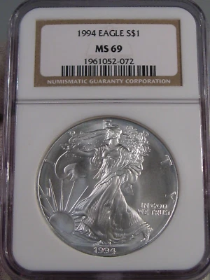 Data Chiave BU 1994 Silver American Eagle NGC MS69. #5 - Immagine 1 di 4
