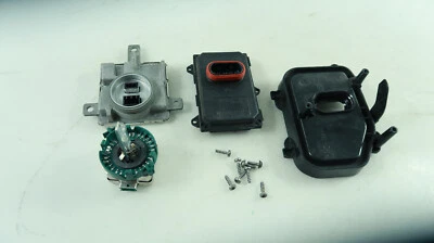 OEM |2011 - 2014 Volkswagen Toureg Xenon HID Headlight (Left OR Right) Foto 1 de 4