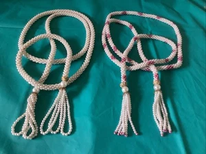 2 Lariat Halsketten Kunstperlen mit Quasten 50" weiß & rosa/weiß - Bild 1 von 6