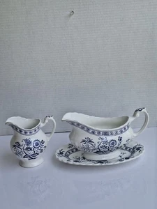 J & G Meakin Made In England Blue White Nordic Gravy Boat/Underplate And Creamer - Bild 1 von 17