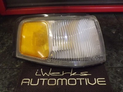 96-98 OEM Mazda MPV Stanley conjunto de luces de esquina para pasajero delantero 041-4121 R FR Foto 1 de 4