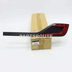 Reflector Izquierdo De Parachoques Original Mitsubishi Outlander Sport 2018-2019 - Imagen 1 de 3