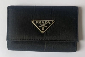 Prada schwarz Nylon Dreieck Platte 4 Schlüssel Etui authentisch schmal kompakt-Made in Italy - Bild 1 von 6