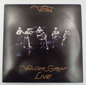 Générateur Van der Graaf - Vital (album live). Records PVC - PVC 9901. Réédition.