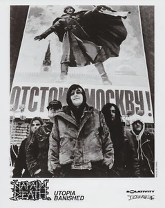 1992 Press Photo English Grindcore Band Napalm Death Pose for Record Album Cover - Picture 1 of 2
