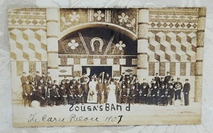 128w. RPPC 1907 UNUSED, DIV BK, JOHN PHILLIP SOUSA & HIS BAND AT THE CORN PALACE - Picture 1 of 2