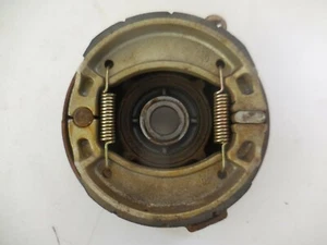 Placa de zapata de freno derecha Z59 Yamaha Grizzly 125 2005 3FA-25169-00-00 - Imagen 1 de 5