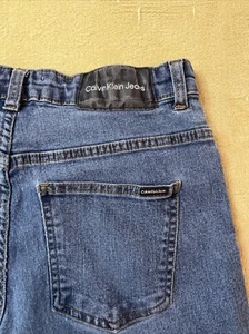 Calvin Klein Jeans Women's Size 18 Slim Straight Leg Jeans 29x29 - Picture 1 of 8